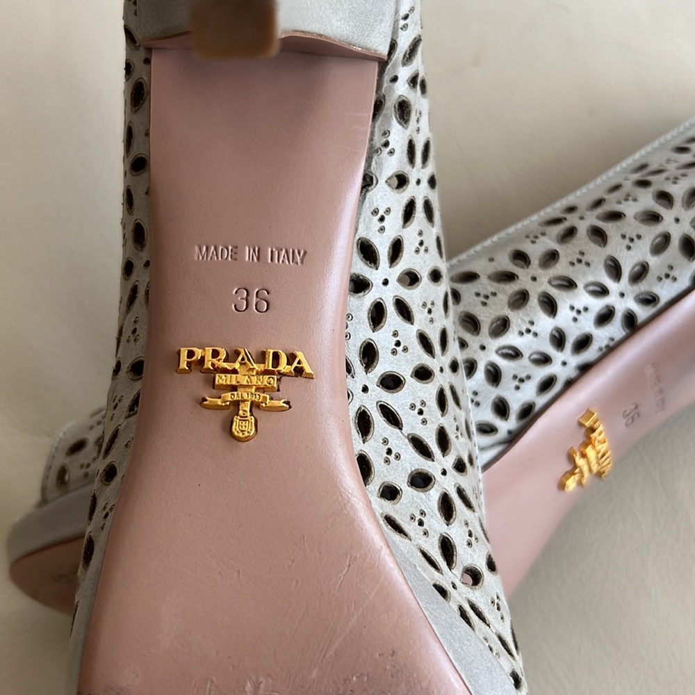 Prada Milano Decolte Powder Perforated Heels Pumps - Picture 10 of 12